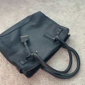 Black Purse